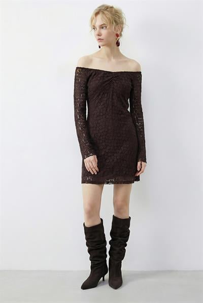 Kadın Lastikli Büzgü Yaka Dantelli Astarlı Ispanyol Kol Mini Elbise 5269 60283929 - Kahverengi