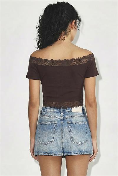 Kadın Madonna Yaka Dantel Detaylı Soft Touch Crop Bluz 0992 60286052 - Acı Kahve
