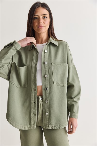 Kadın Mevsimlik Çift Cepli Düğmeli Oversize Denim Gömlek Ceket YC2530 60286689 - Çağla Yeşili