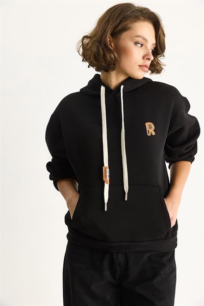 Kadın Nakış İşlemeli Kanguru Cepli Kapüşonlu Şardonlu Salaş Sweatshirt 6872 60283523 - Siyah