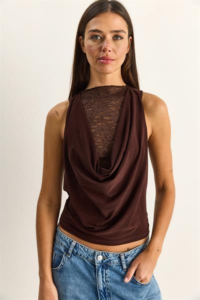 Kadın Ön ve Arka Dantel Detaylı Degaje Yaka Bluz 2311 60286130 - Acı Kahve