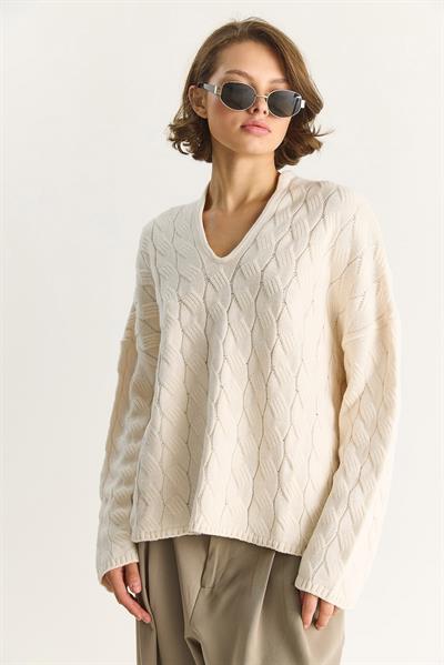 Kadın Oval Yaka Saç Örgü Oversize Triko Kazak TK241277 60284091 - Krem