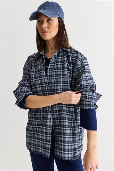 Kadın Oversize Ekose Desenli Oduncu Gömlek DG261035 60286552 - Ekru-Haki
