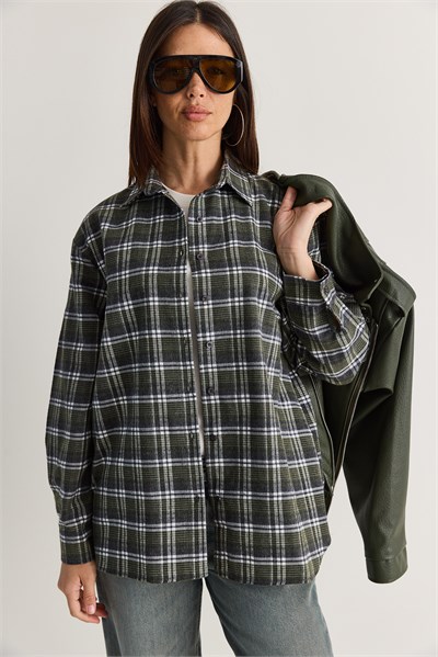 Kadın Oversize Ekose Desenli Oduncu Gömlek DG261035 60286552 - Haki-Ekru