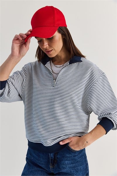 Kadın Oversize Polo Yaka Yarım Fermuarlı Çizgili Sweatshirt ÖS261005 60286586 - Lacivert