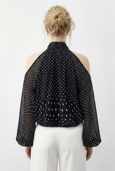 Kadın Puantiyeli Omuz Açık Dik Yaka Şifon Bluz 0906 60283967 - Siyah