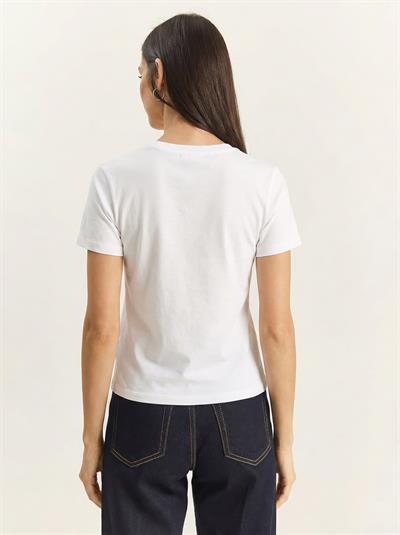 Kadın Rabbit Nakışlı İşlemeli Bisiklet Yaka Basic T-Shirt 7532 60283953 - Beyaz