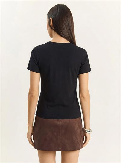 Kadın Rabbit Nakışlı İşlemeli Bisiklet Yaka Basic T-Shirt 7532 60283953 - Siyah