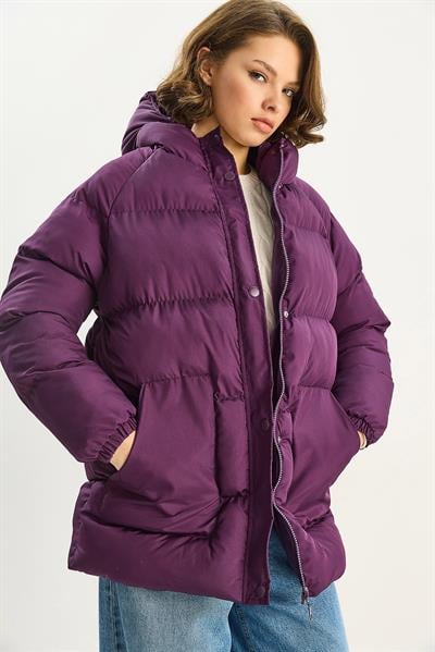 Kadın Regular Fit Kapüşonlu Fermuarlı Astarlı Cepli Şişme Mont 1400 60283685 - Mor