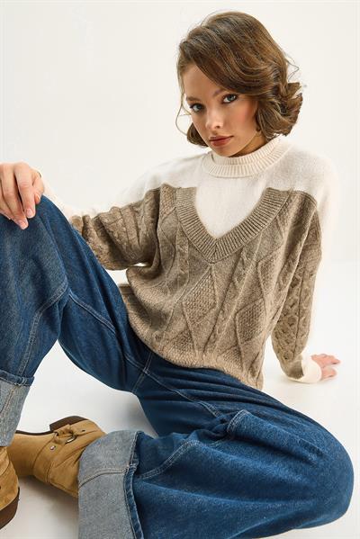Kadın Renk Bloklu Oversize Triko Kazak TK251078 60283721 - Krem-Vizon