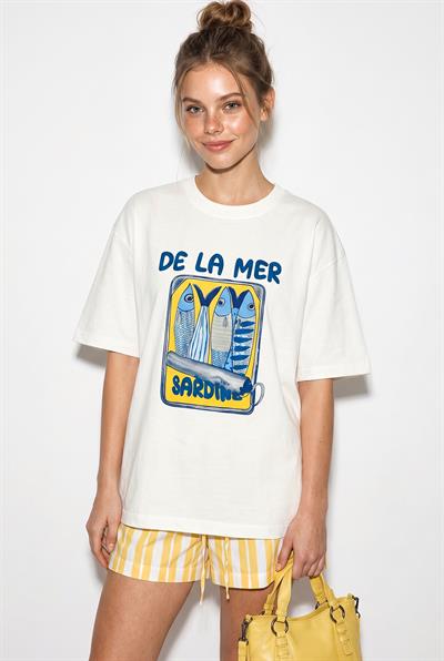 Kadın Sardalya Baskılı %100 Pamuk Bisiklet Yaka Oversize Basic T-Shirt ÖT261097 60286256 - Beyaz