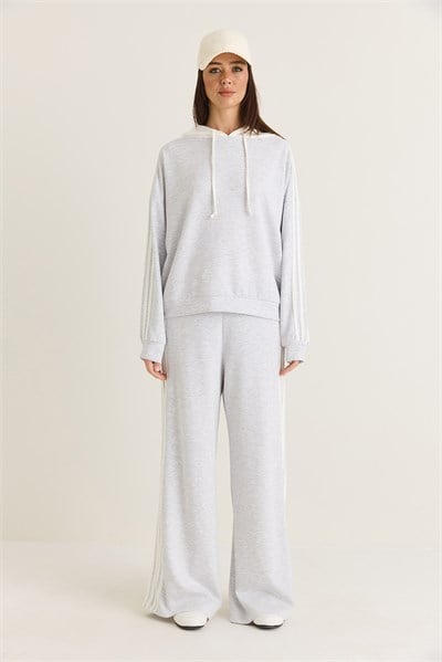 Kadın Şerit Detaylı Kapüşonlu Oversize Sweatshirt Bol Eşofman Altı Takım 4203 60286660 - Gri-Beyaz