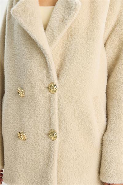 Kadın Şık Düğme Detaylı Cepli Astarlı Oversize Peluş Mont 0306 60283614 - Bej