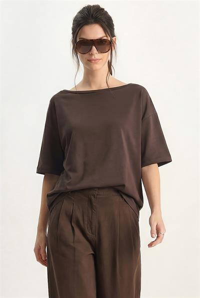 Kadın Sırtı V Dantel Detaylı Scuba Oversize T-Shirt 1050 60283974 - Acı Kahve