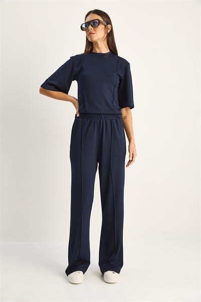 Kadın Soft Touch Nervürlü Yarım Kol T-Shirt Lastikli Bol Paça Pantolon Takım 18000 60286181 - Lacivert