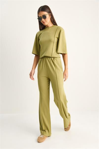 Kadın Soft Touch Nervürlü Yarım Kol T-Shirt Lastikli Bol Paça Pantolon Takım 18000 60286181 - Fıstık Yeşili