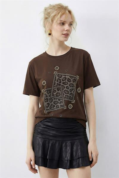 Kadın Taş Baskılı Leopar Desenli Bisiklet Yaka Regular Fit T-Shirt 2209 60283975 - Kahverengi