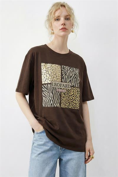 Kadın Taş Detaylı Leopar Baskılı Bisiklet Yaka Rahat Kalıp T-Shirt 2200 60283970 - Acı Kahve