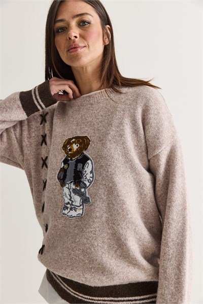 Kadın Teddy Aplikeli Çapraz Nakış Detaylı Bisiklet Yaka Oversize Triko Kazak 5307 60286700 - Bej