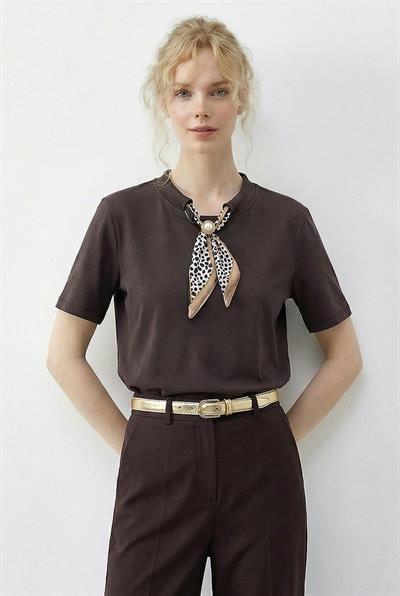 Kadın Tokalı Fular Detaylı Basic T-Shirt 7601 60283978 - Kakao