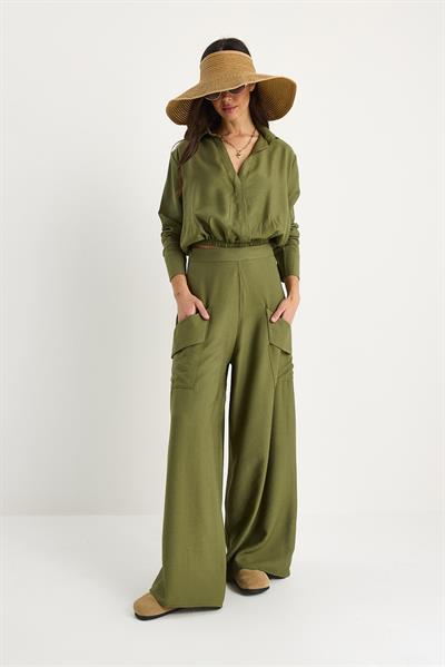 Kadın V Yaka Beli Lastikli Crop Cep Detaylı Bol Pantolonlu Alt-Üst Takım B2199 60283369 - Haki
