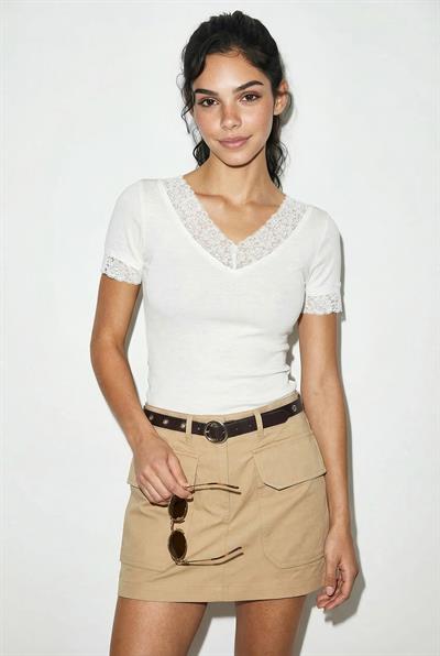 Kadın V Yaka Dantel Detaylı Soft Touch Bluz 0991 60286051 - Beyaz