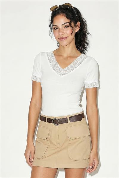Kadın V Yaka Dantel Detaylı Soft Touch Bluz 0991 60286051 - Beyaz
