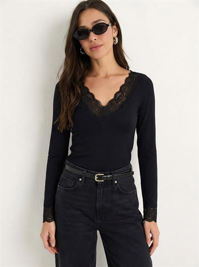 Kadın V Yaka Dantelli Viskon Bluz 1041 60283944 - Siyah