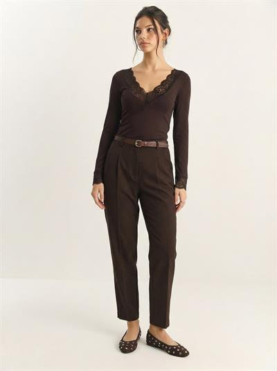 Kadın V Yaka Dantelli Viskon Bluz 1041 60283944 - Kahverengi