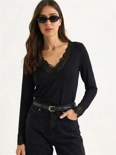 Kadın V Yaka Dantelli Viskon Bluz 1041 60283944 - Siyah
