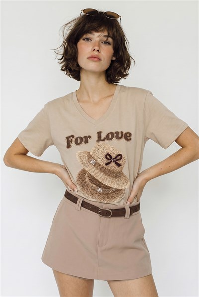 Kadın V Yaka For Love Nakış ve Boncuk İşlemeli Oversize T-Shirt 2240 60286329 - Bej