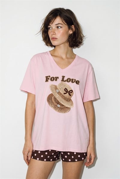 Kadın V Yaka For Love Nakış ve Boncuk İşlemeli Oversize T-Shirt 2240 60286329 - Pudra