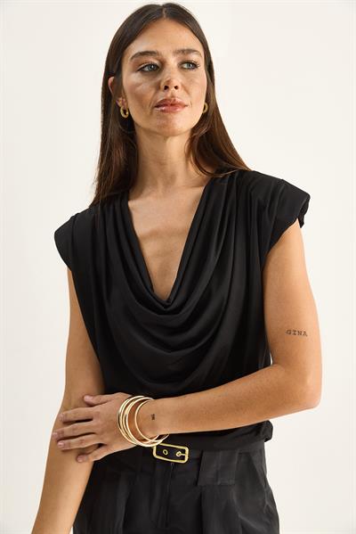 Kadın Vatkalı Degaje Yaka Viskon Bluz 28008 60286179 - Siyah