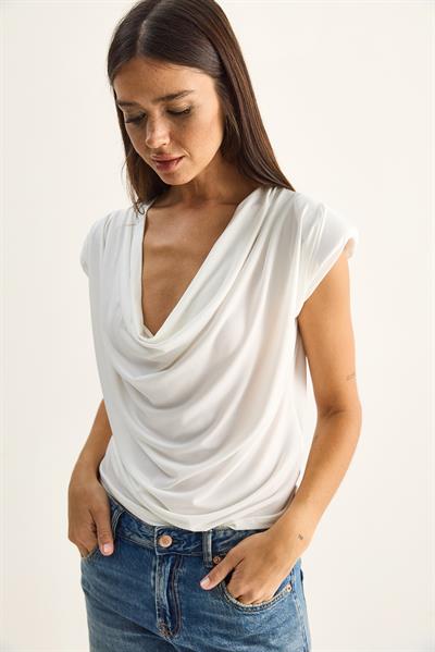 Kadın Vatkalı Degaje Yaka Viskon Bluz 28008 60286179 - Beyaz