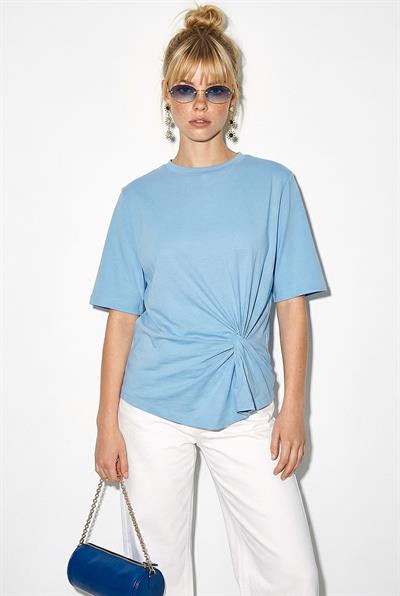 Kadın Vatkalı Omuz Detaylı Düğüm Detaylı Kısa Kollu T-Shirt 1067 60286068 - Bebe Mavisi