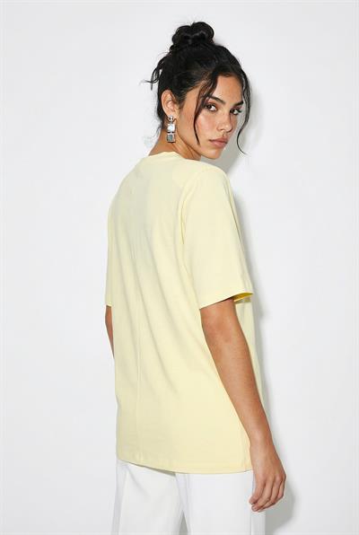 Kadın Vatkalı Omuz Detaylı Düğüm Detaylı Kısa Kollu T-Shirt 1067 60286068 - Tereyağ