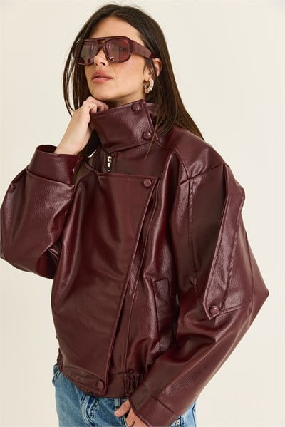 Kadın Viral Oversize Yüksek Yaka Apolet Detaylı Suni Deri Ceket 8058 60286526 - Bordo