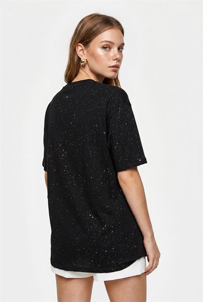 Kadın Yaldız Baskılı Zincir ve Fular Detaylı Oversize T-Shirt 2214 60286293 - Siyah