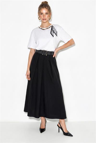 Kadın Yaldız Baskılı Zincir ve Fular Detaylı Oversize T-Shirt 2214 60286293 - Beyaz
