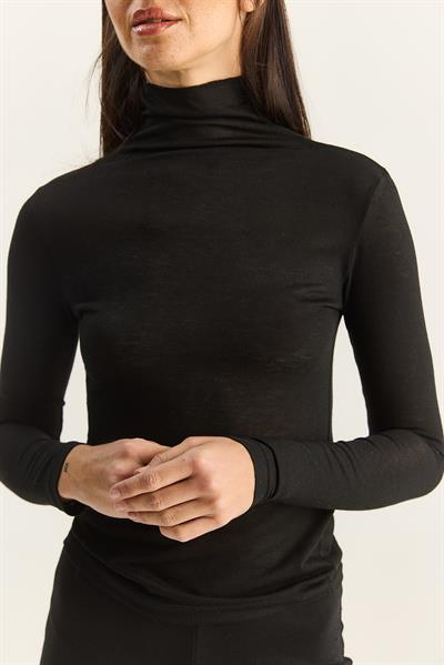 Kadın Yarım Balıkçı Yaka Modal Ultra Hafif Bluz 1011 60283865 - Siyah