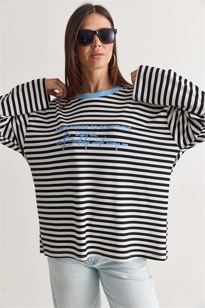 Kadın Yazı Baskılı Çizgili Bisiklet Yaka Oversize Uzun Kol Sweatshirt 2389 60286694 - Beyaz-Mavi