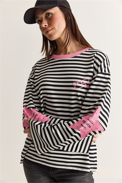 Kadın Yazı Baskılı Çizgili Bisiklet Yaka Oversize İspanyol Kol Sweatshirt 2396 60286695 - Beyaz-Pembe