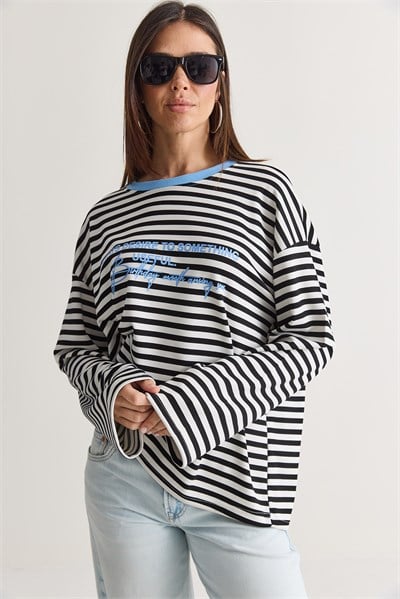 Kadın Yazı Baskılı Çizgili Bisiklet Yaka Oversize Uzun Kol Sweatshirt 2389 60286694 - Beyaz-Mavi