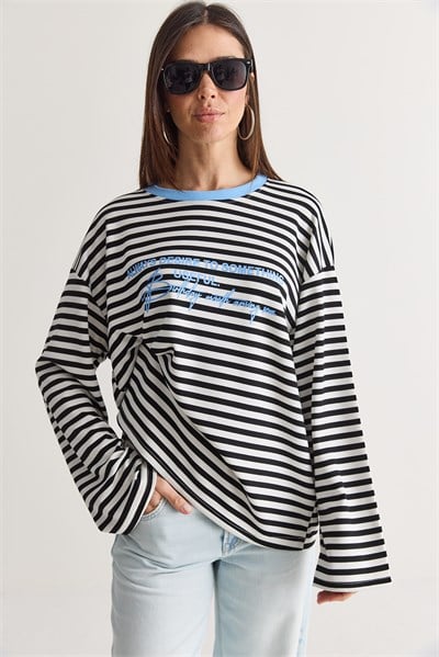 Kadın Yazı Baskılı Çizgili Bisiklet Yaka Oversize Uzun Kol Sweatshirt 2389 60286694 - Beyaz-Mavi