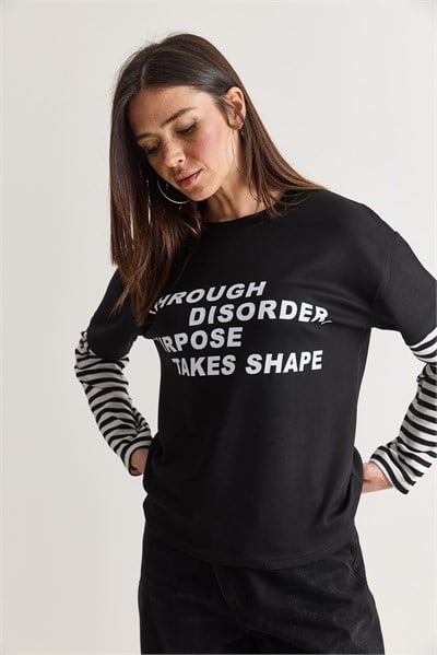 Kadın Yazı Baskılı Çizgili Katmanlı Kol Bisiklet Yaka Oversize Sweatshirt 2387 60286693 - Siyah