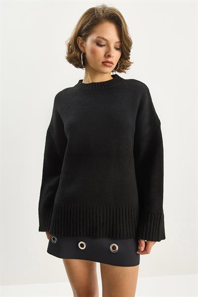Kadın Yumuşacık Bisiklet Yaka Oversize Triko Kazak 60282032 - Siyah