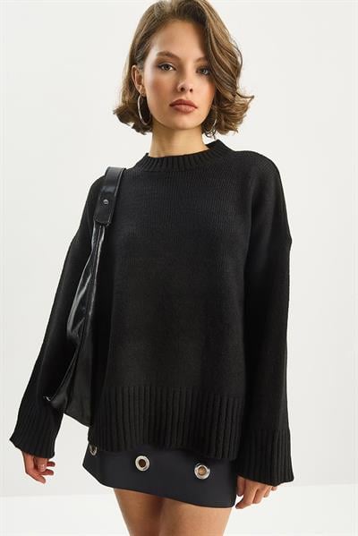 Kadın Yumuşacık Bisiklet Yaka Oversize Triko Kazak 60282032 - Siyah