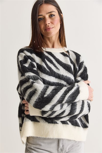 Kadın Zebra Desenli Bisiklet Yaka Oversize Triko Kazak 5569 60286712 - Ekru-Siyah