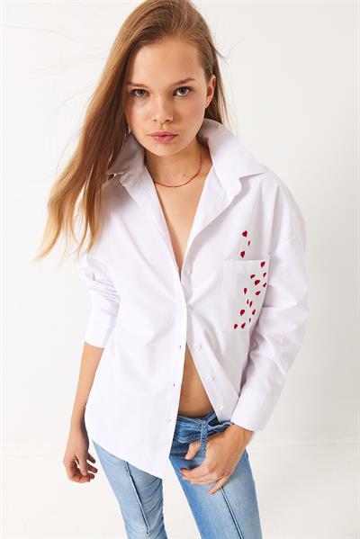 Kadın Kalp Nakışlı Düşük Omuz Oversize Poplin Gömlek 60456 60271081 - Beyaz