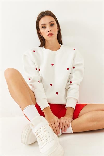 Kadın Kalp Nakışlı Sweatshirt MBHS016 60601016 - Ekru